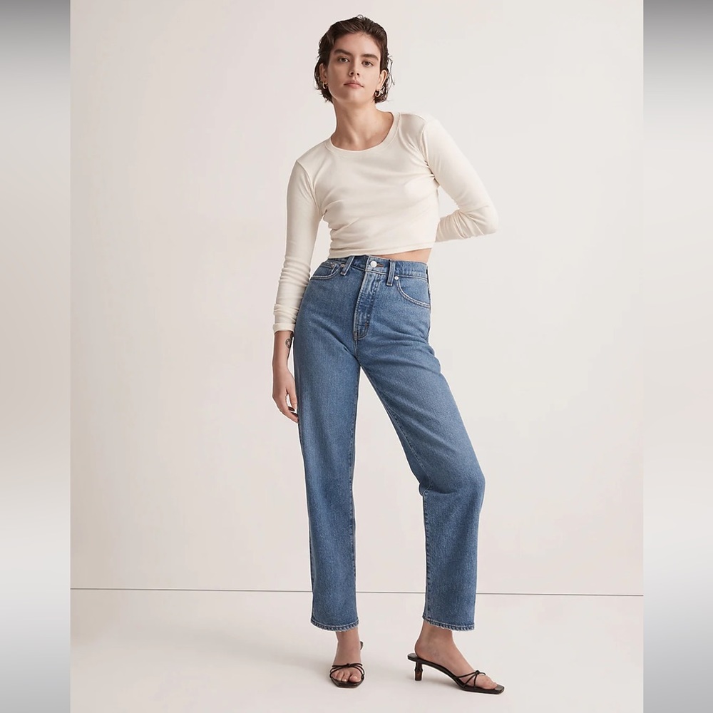 The Perfect Vintage Straight Jean in Earlwood Wash sz 25